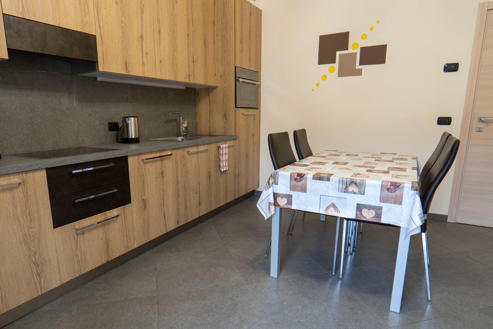 Al Camanel Apartment ลีวินโญ ภายนอก รูปภาพ